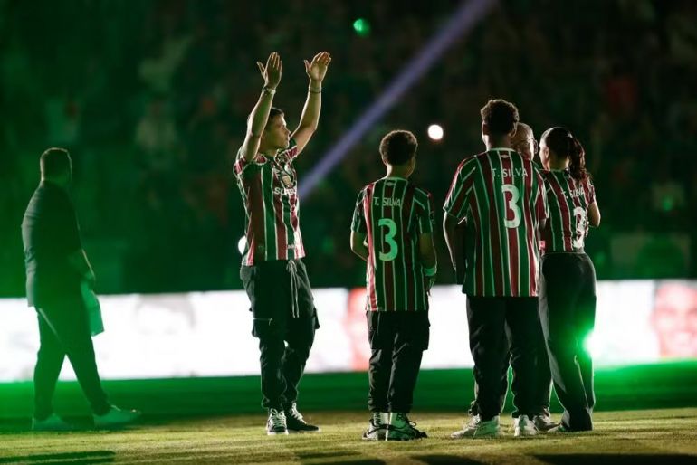 Thiago Silva Receives A Heroes Welcome On His Return To Fluminense