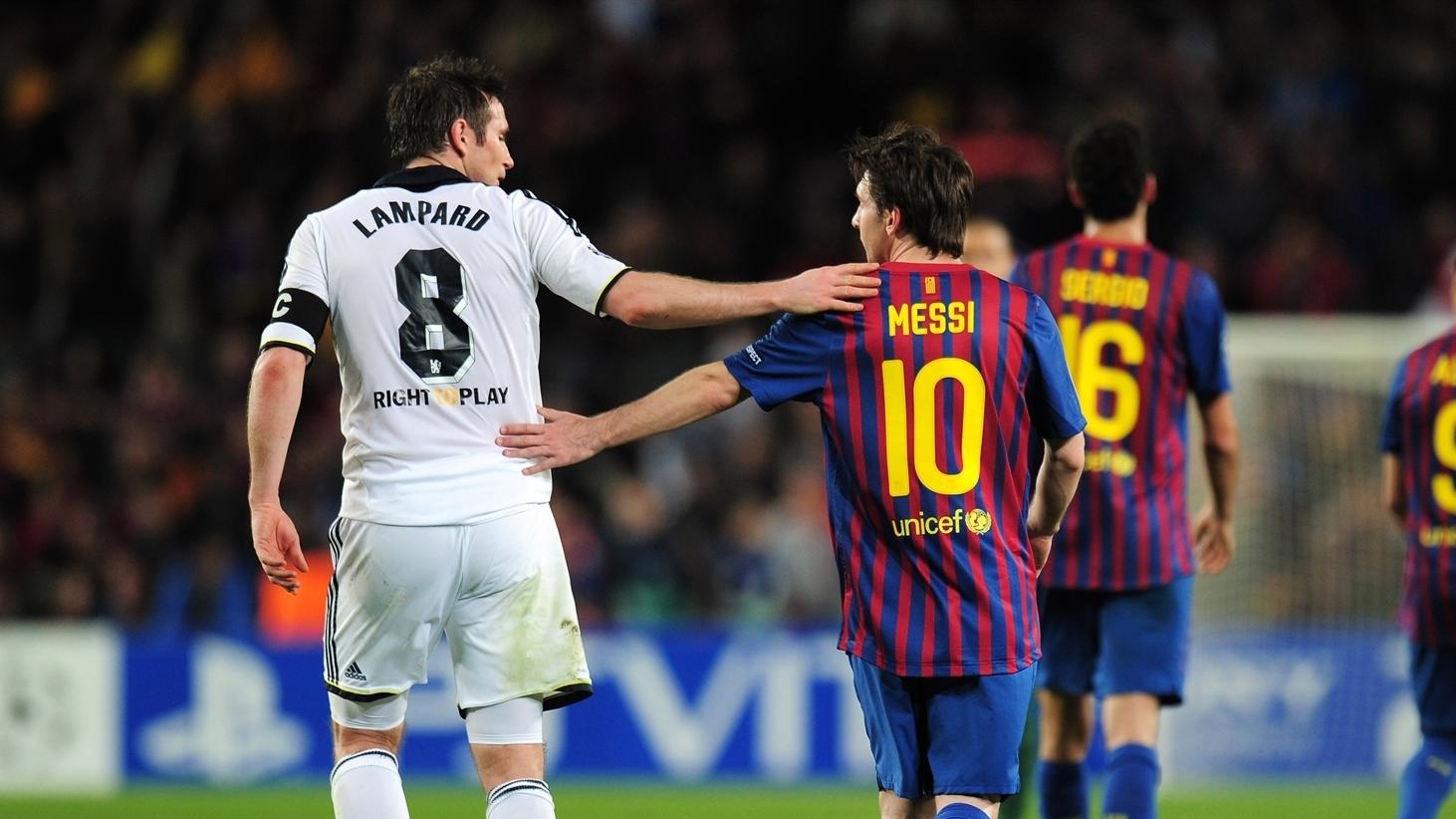 Frank Lampard with Lionel Messi after Chelsea vs Barcelona game.