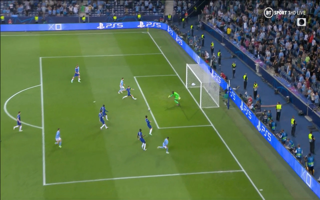 Video - Azpilicueta last-gasp block to stop Chelsea conceding in final against Man City