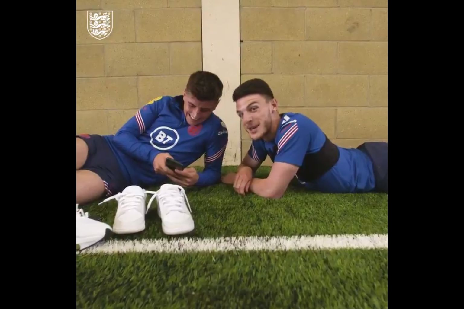 immaculate soccer メイソンマウント デクランライス　ルーキー Video): Declan Rice on how he's kept in touch with Mason