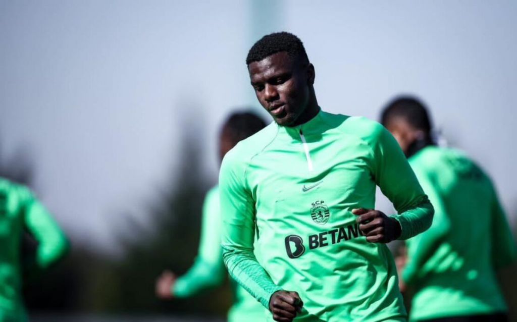 Ousmane Diomande trains with Sporting.