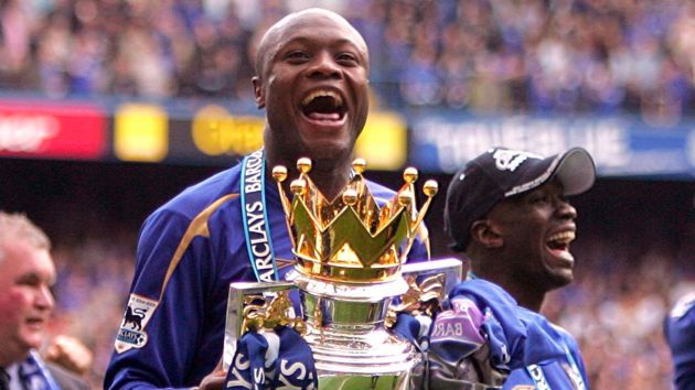 William Gallas with the Premier League trophy.