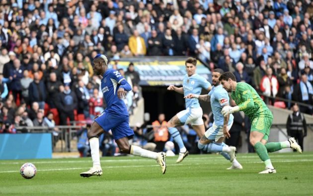 Nicolas Jackson in action at Wembley.