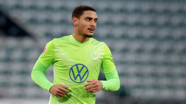 Maxence Lacroix playing for Wolfsburg.