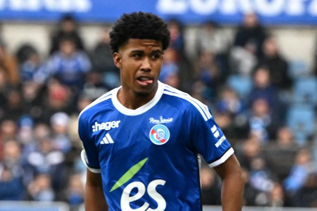 Andrey Santos in action for Strasbourg.