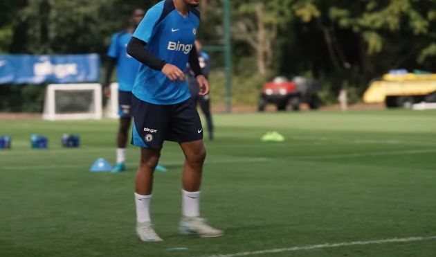 Jadon Sancho in training, fairly generic.