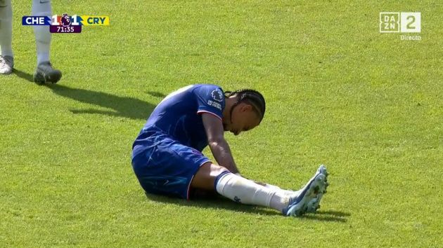 Malo Gusto injured against Crystal Palace.