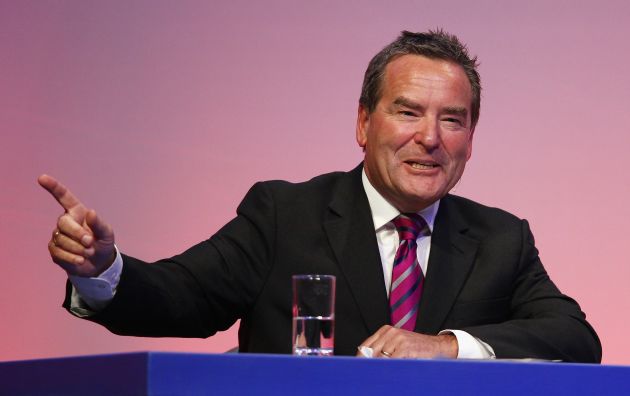 Jeff Stelling on Gillette Soccer Saturday.