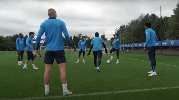 Chelsea generic group training with the Latin players.