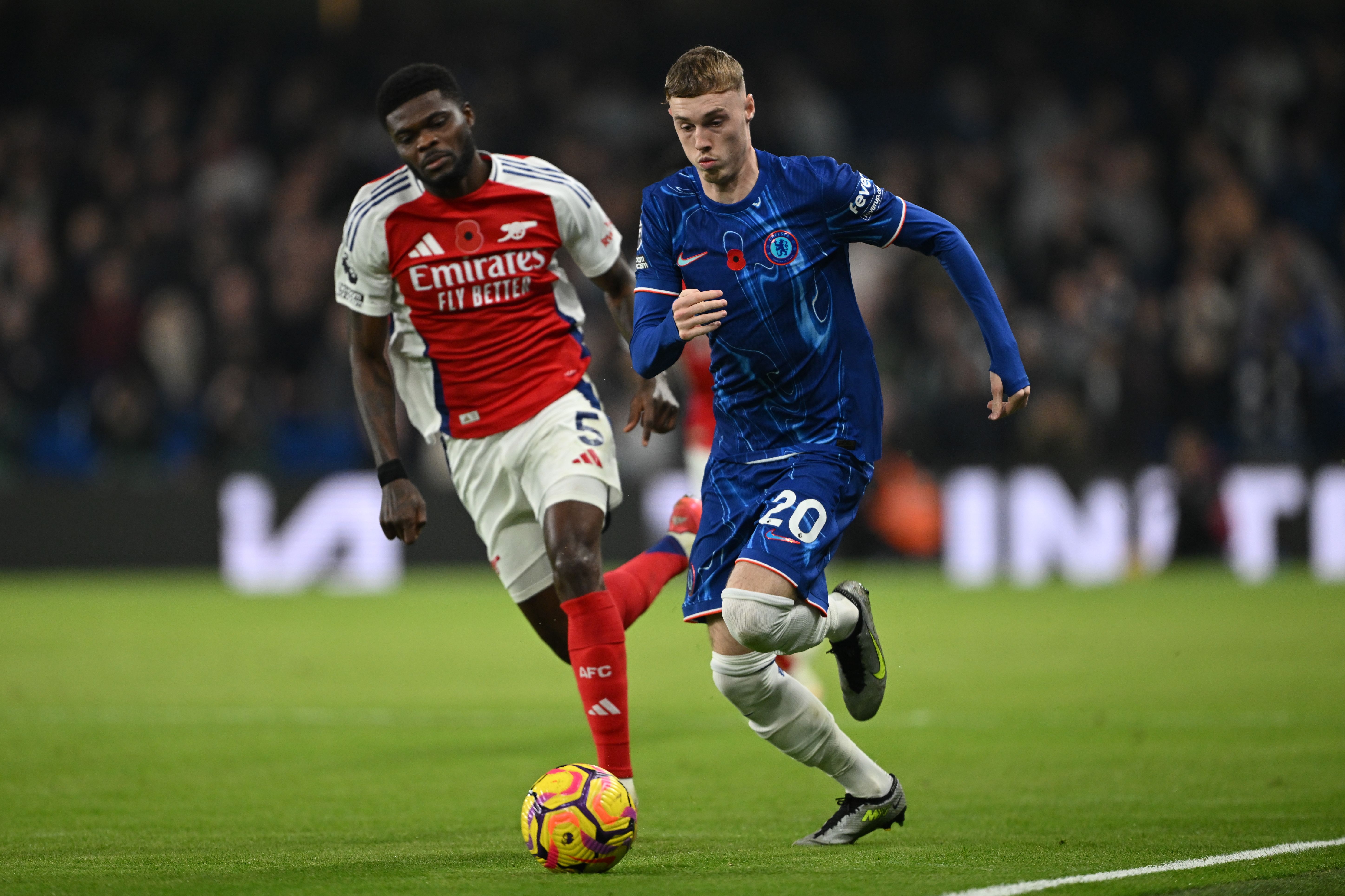 Cole Palmer in action for Chelsea against Arsenal. (Photo by Mike Hewitt/Getty Images)