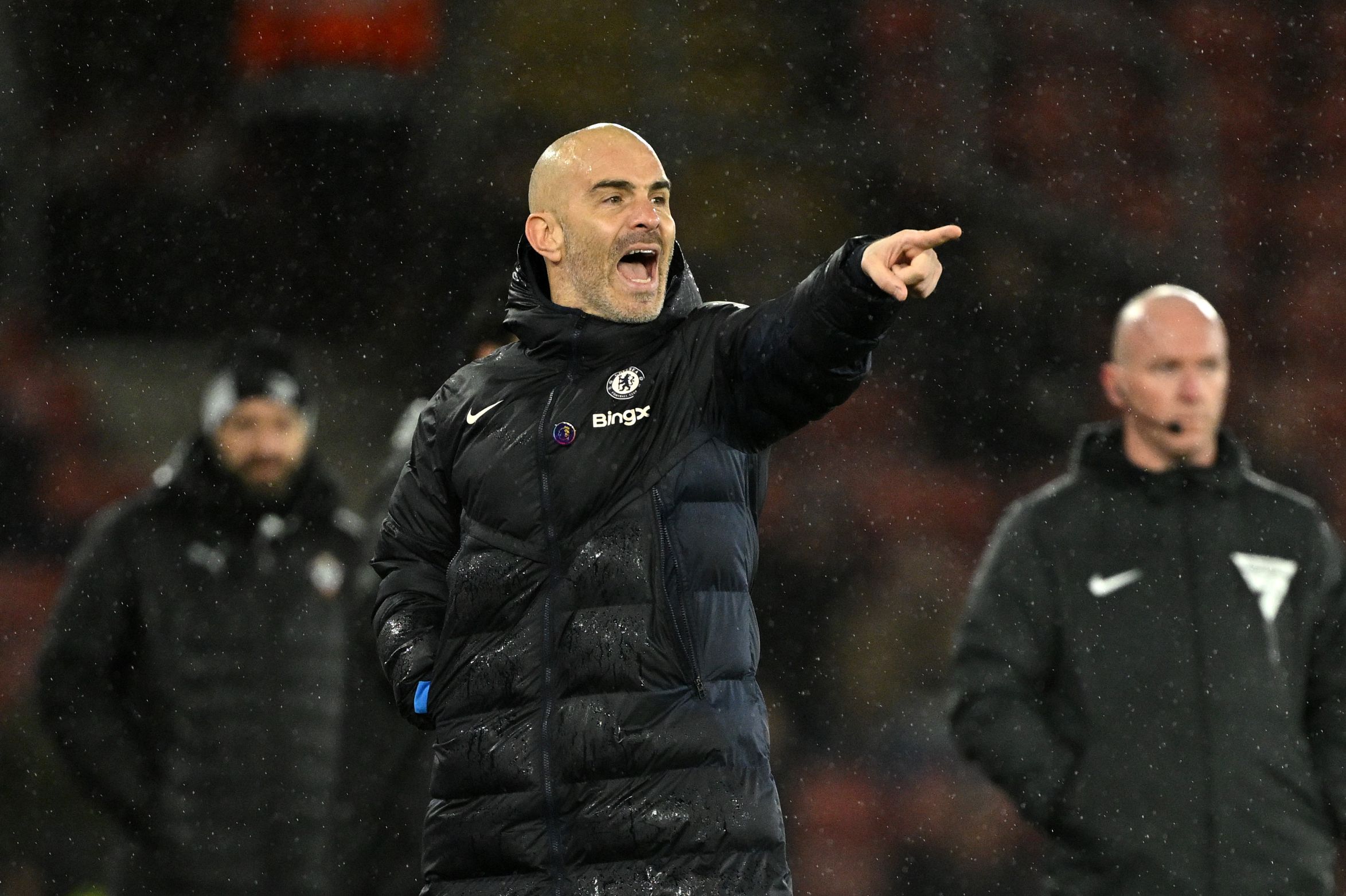 Enzo Maresca shouts instructions on the touchline. (Photo by Mike Hewitt/Getty Images)