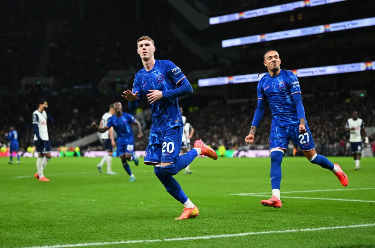 Cole Palmer scores for Chelsea against Spurs. (Photo by Shaun Botterill/Getty Images)