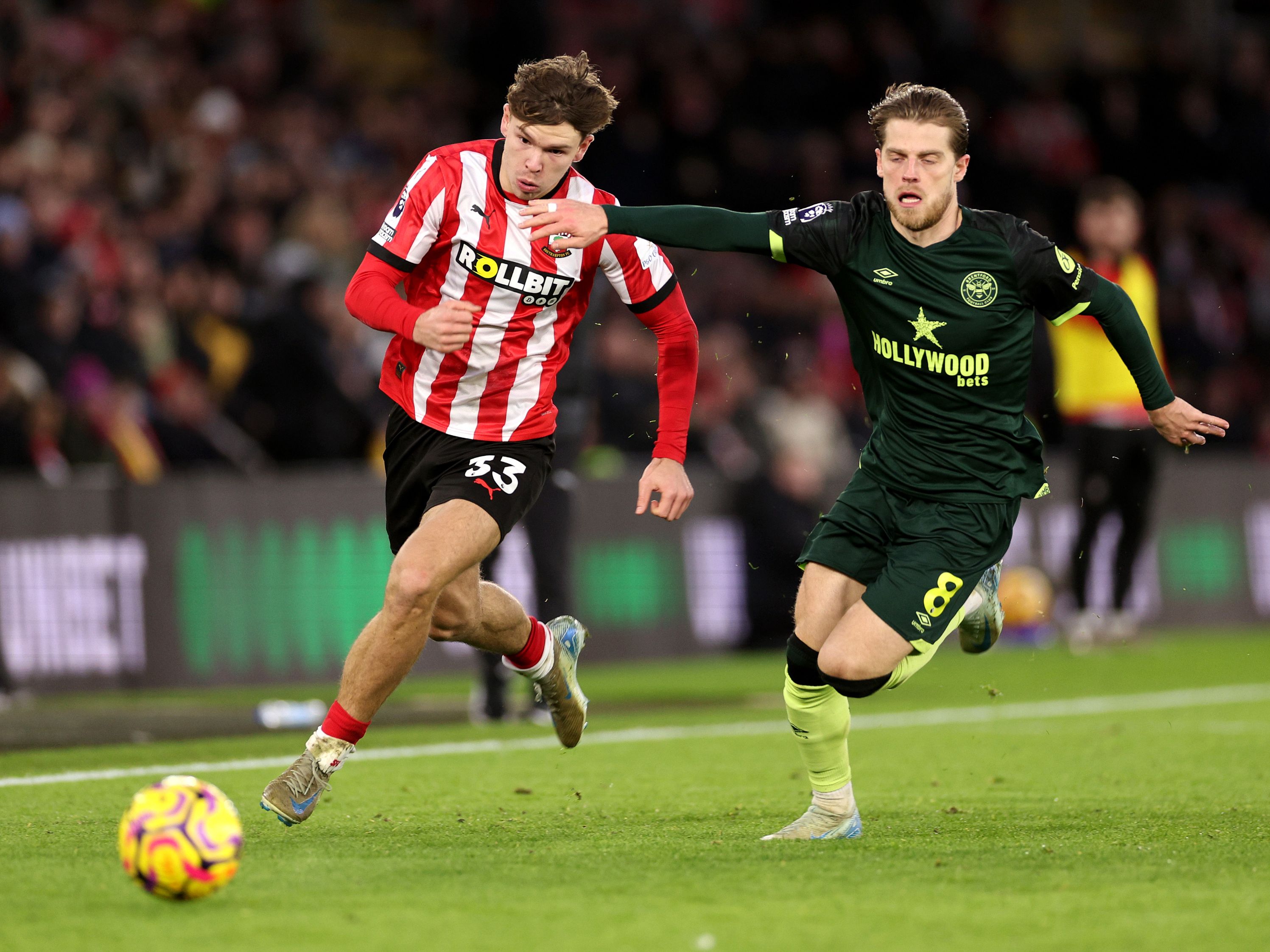 Tyler Dibling in action for Southampton. (Photo by Warren Little/Getty Images)