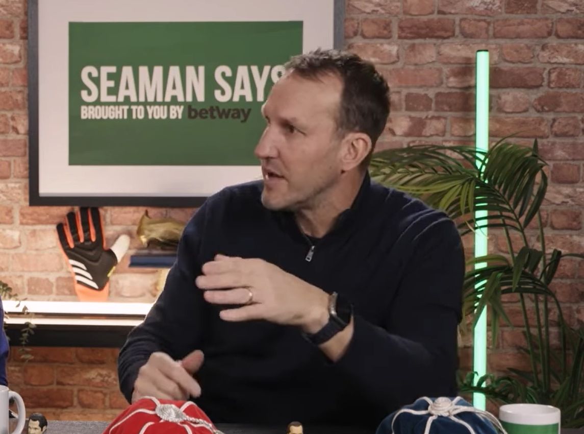Mark Schwarzer speaking on the Seaman Says podcast.