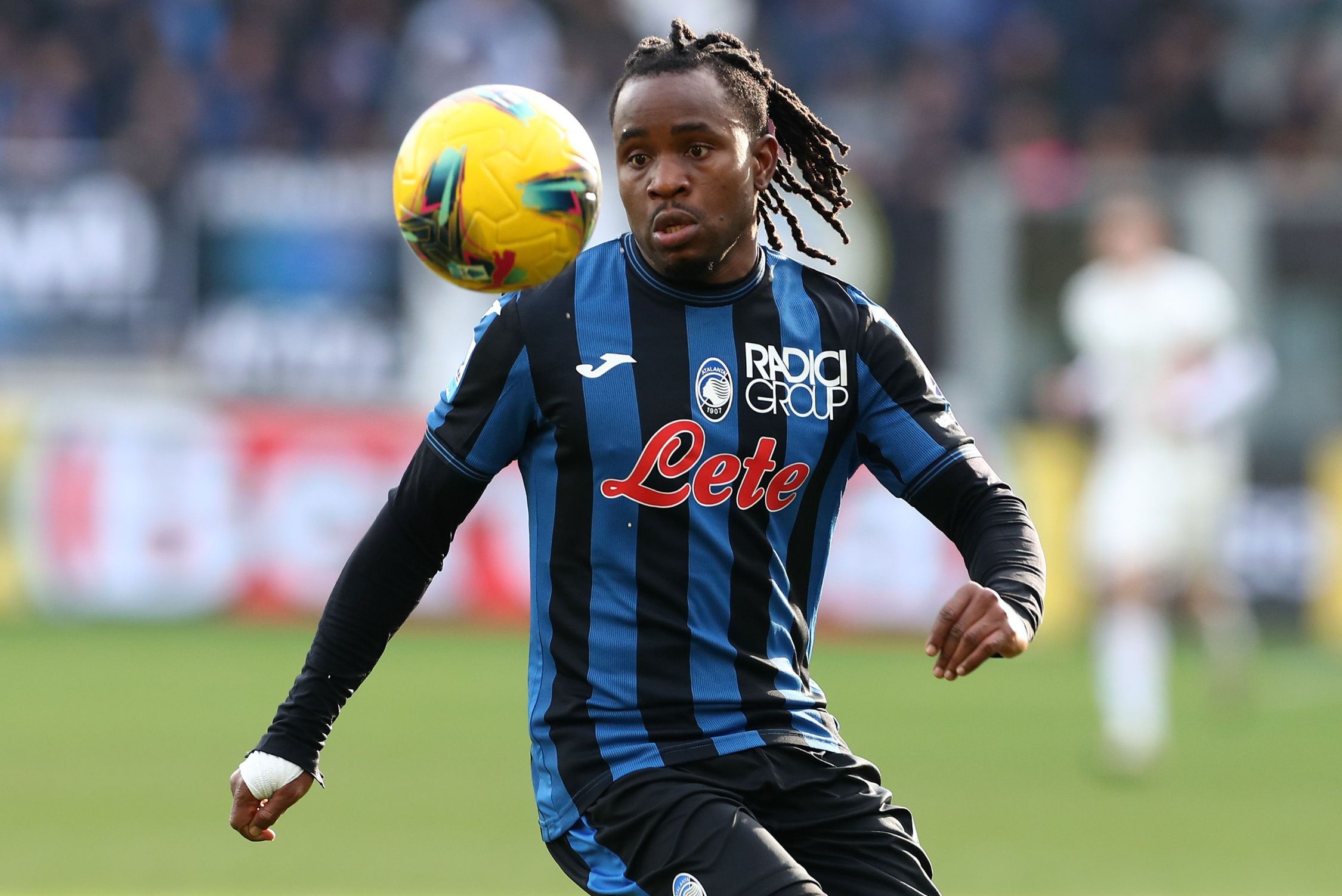 Ademola Lookman in action for Atalanta.