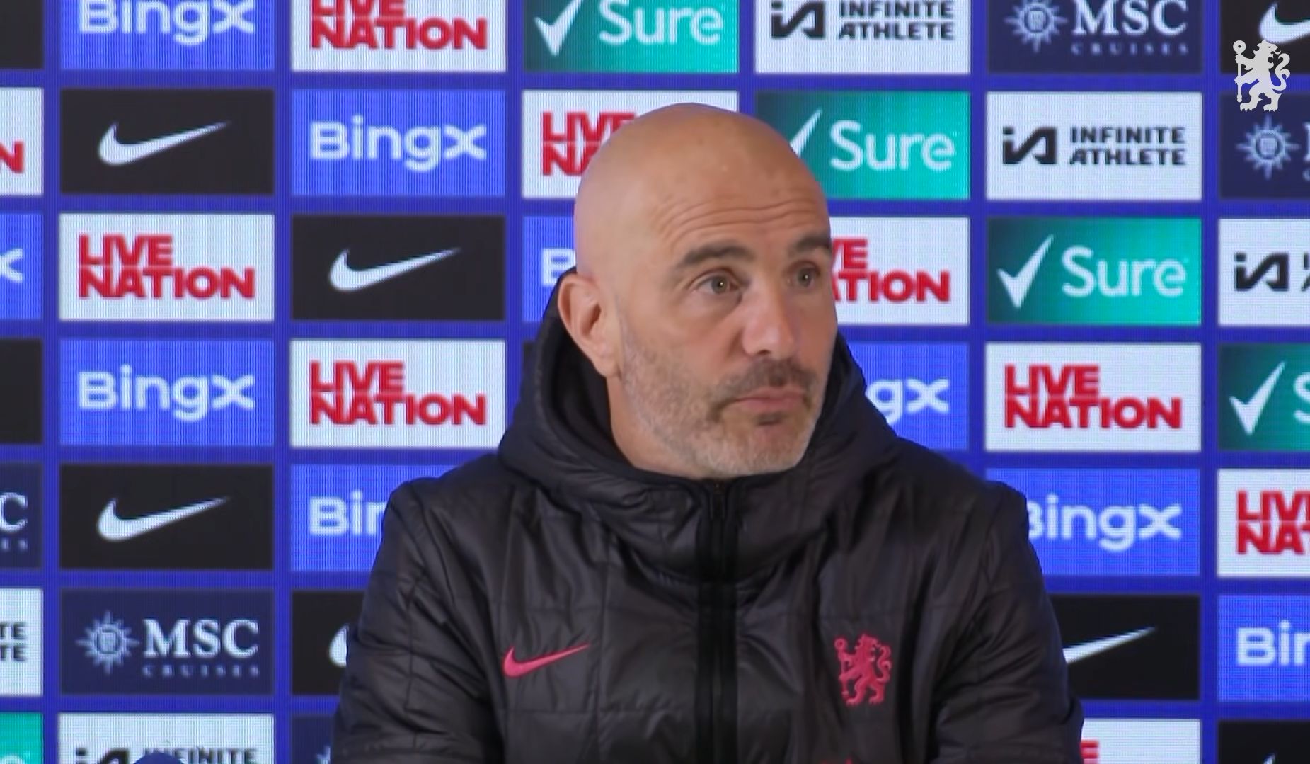 Enzo Maresca responds in a press conference.