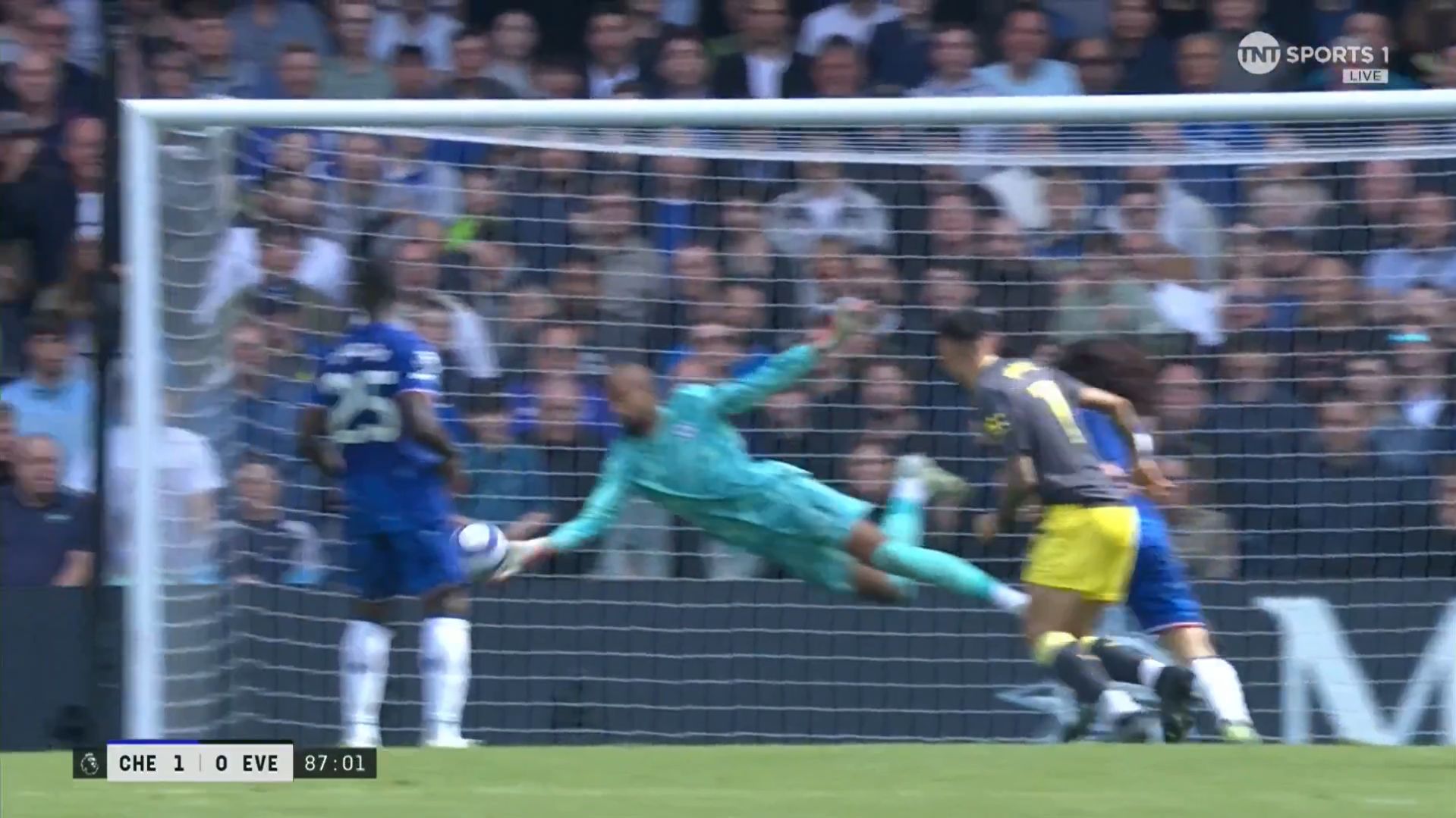 Robert Sanchez diving save.