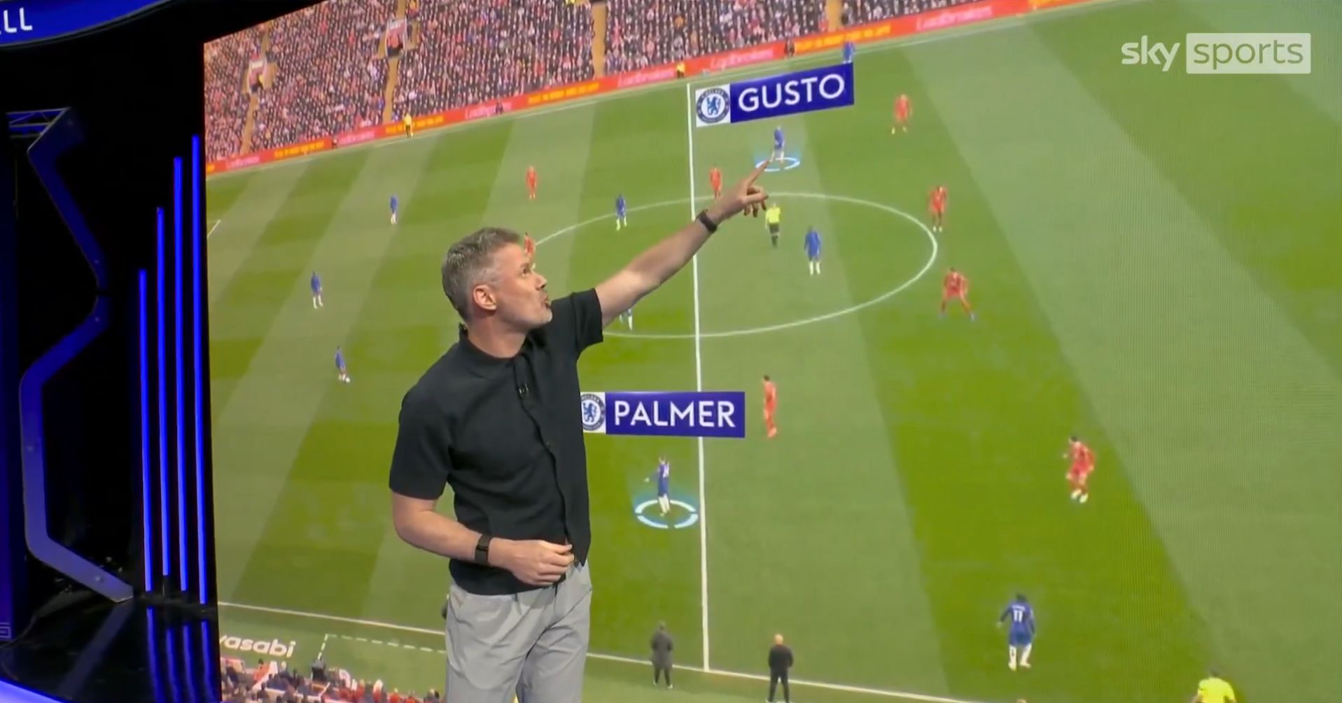 Jamie Carragher talks through Chelsea's box midfield.
