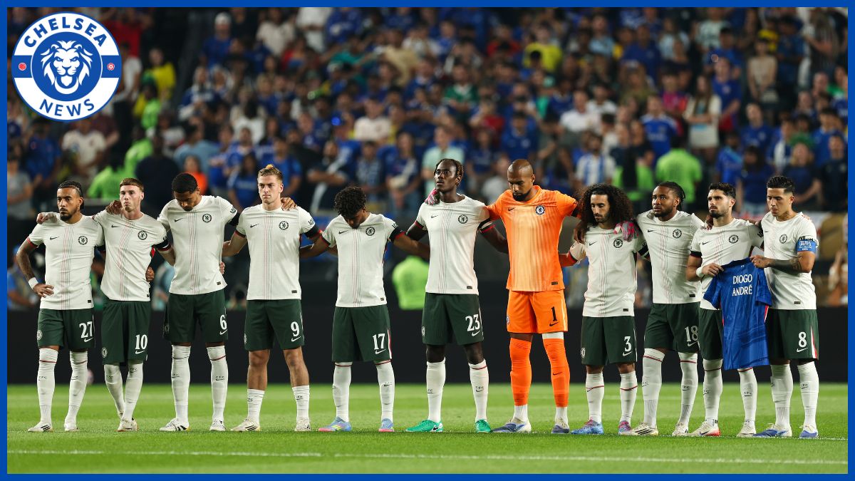 Chelsea line up pre-game.