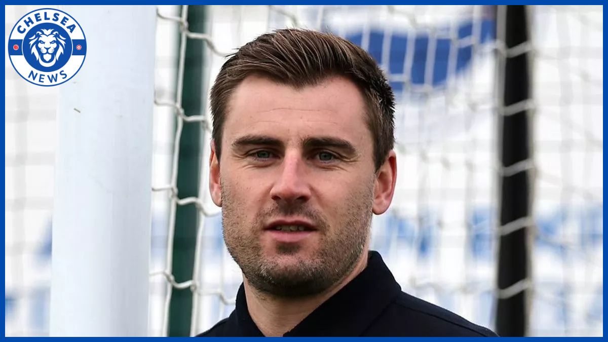 Sam Jewell with a Chelsea News logo.