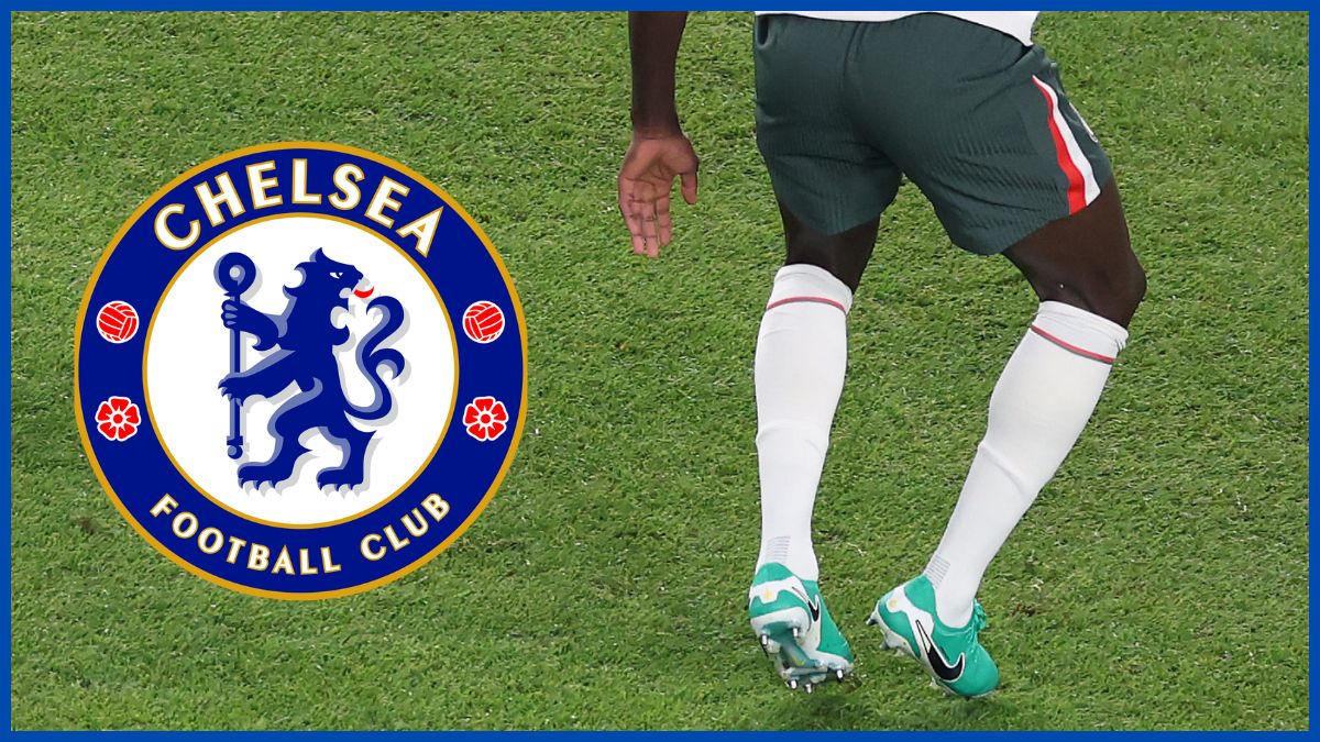 Trevoh Chalobah playing for Chelsea.