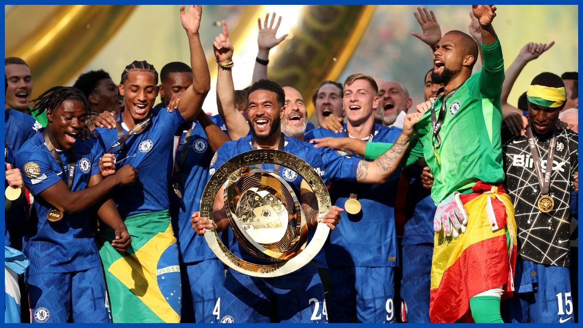 Chelsea lift the Club World Cup.