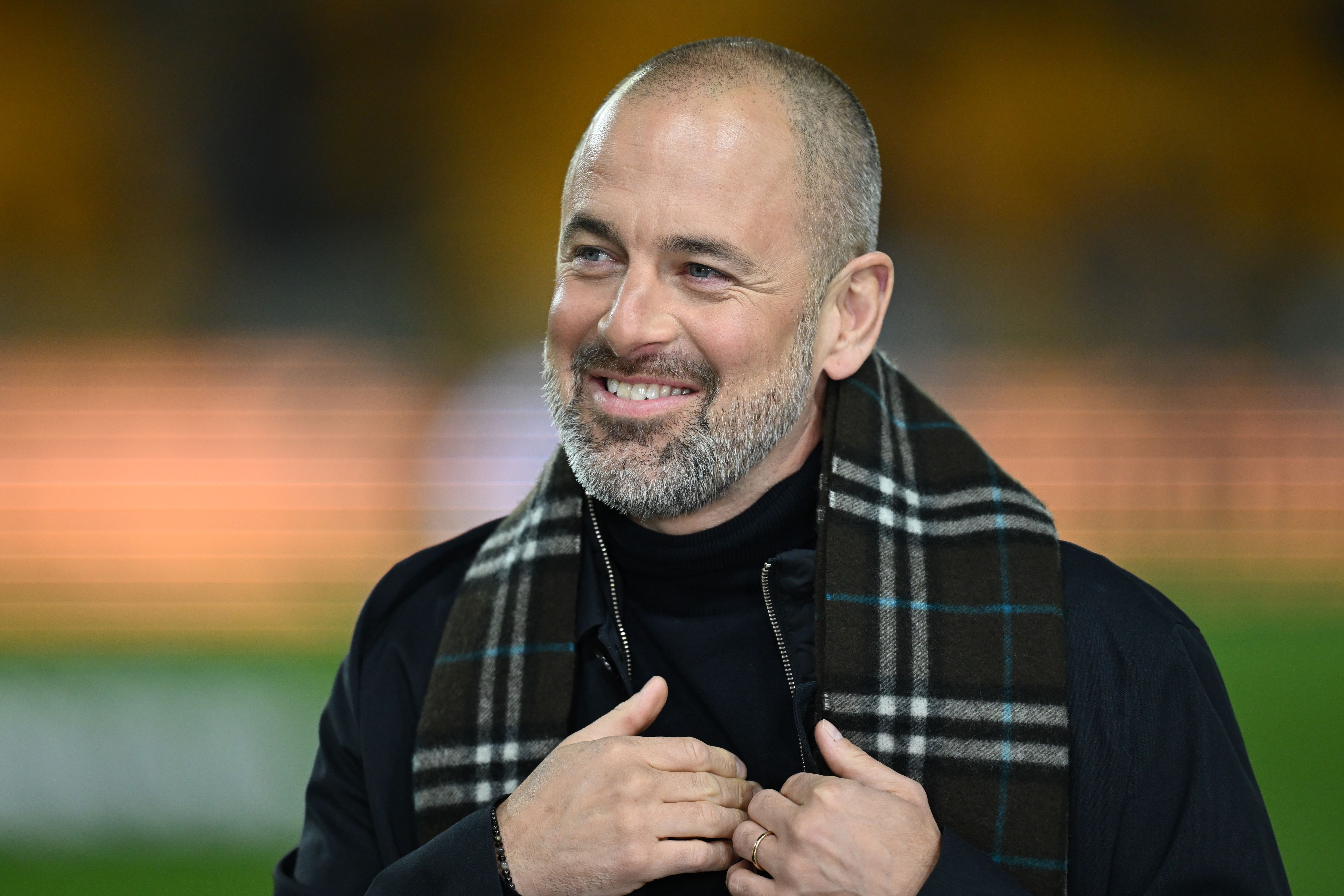 Joe Cole está fazendo Ponditri.