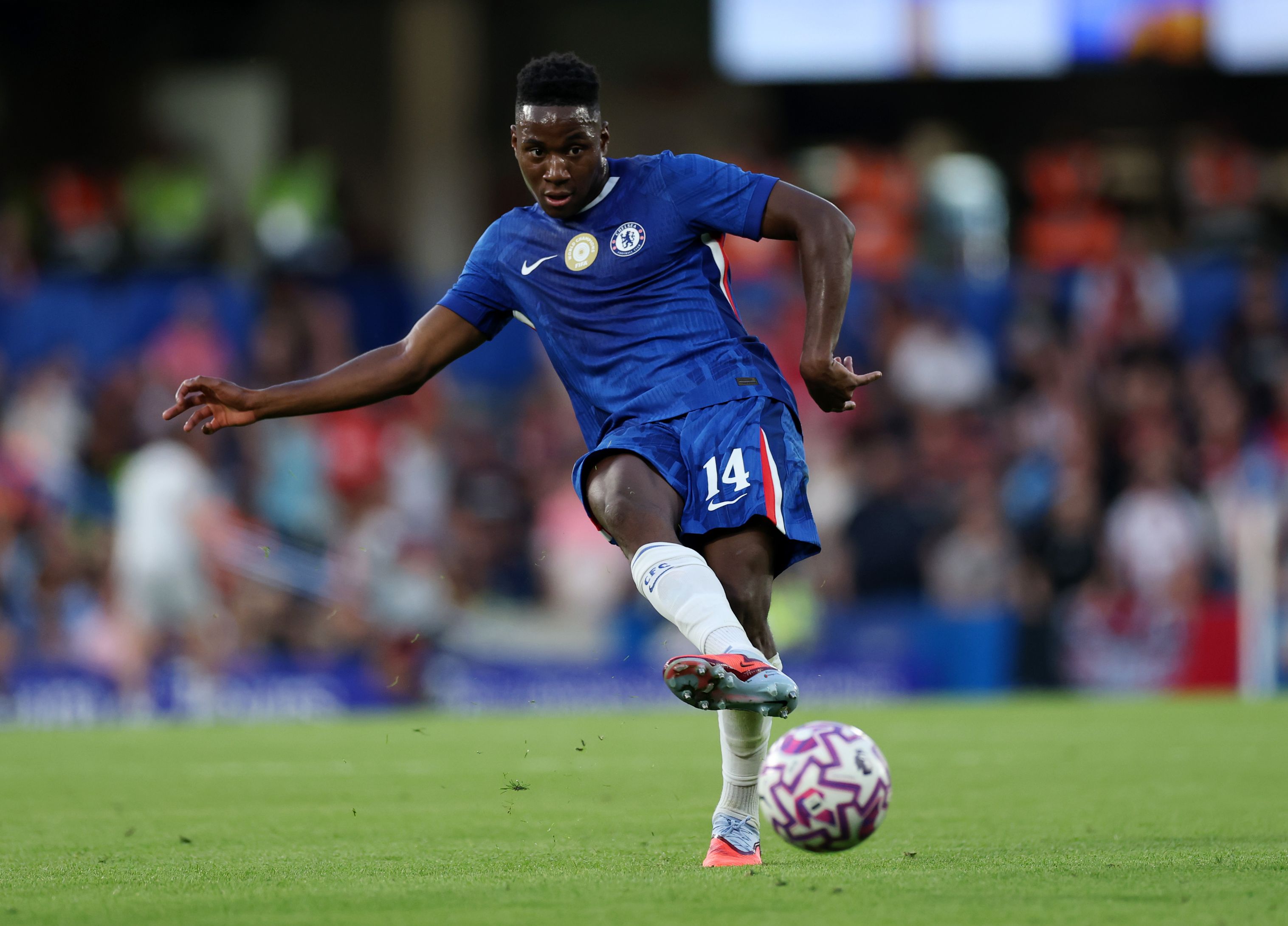 Dario Essugo in action for Chelsea against Bayer Leverkusen.