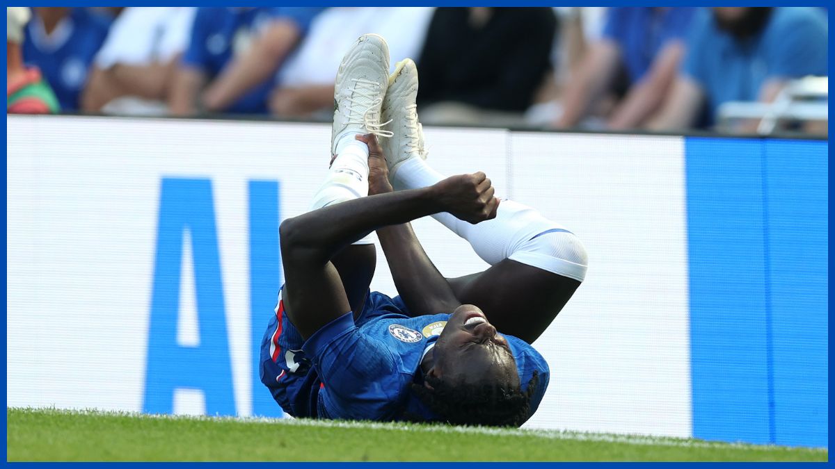 Trevoh Chalobah suffers with an injury.