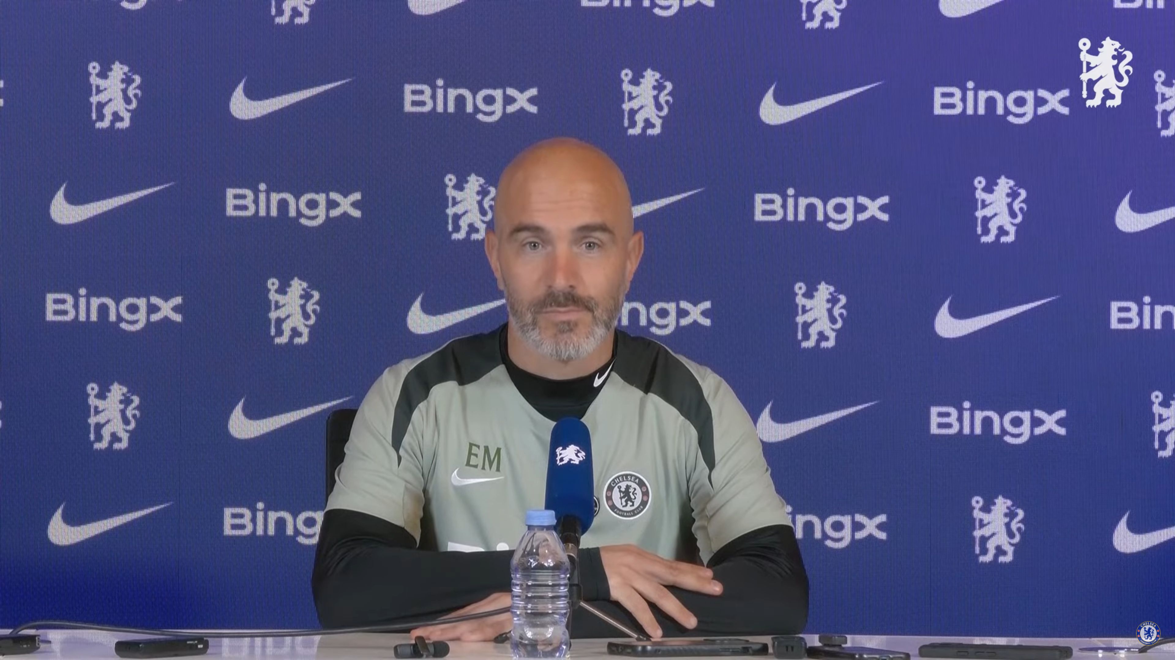 Enzo Maresca in his press conference.