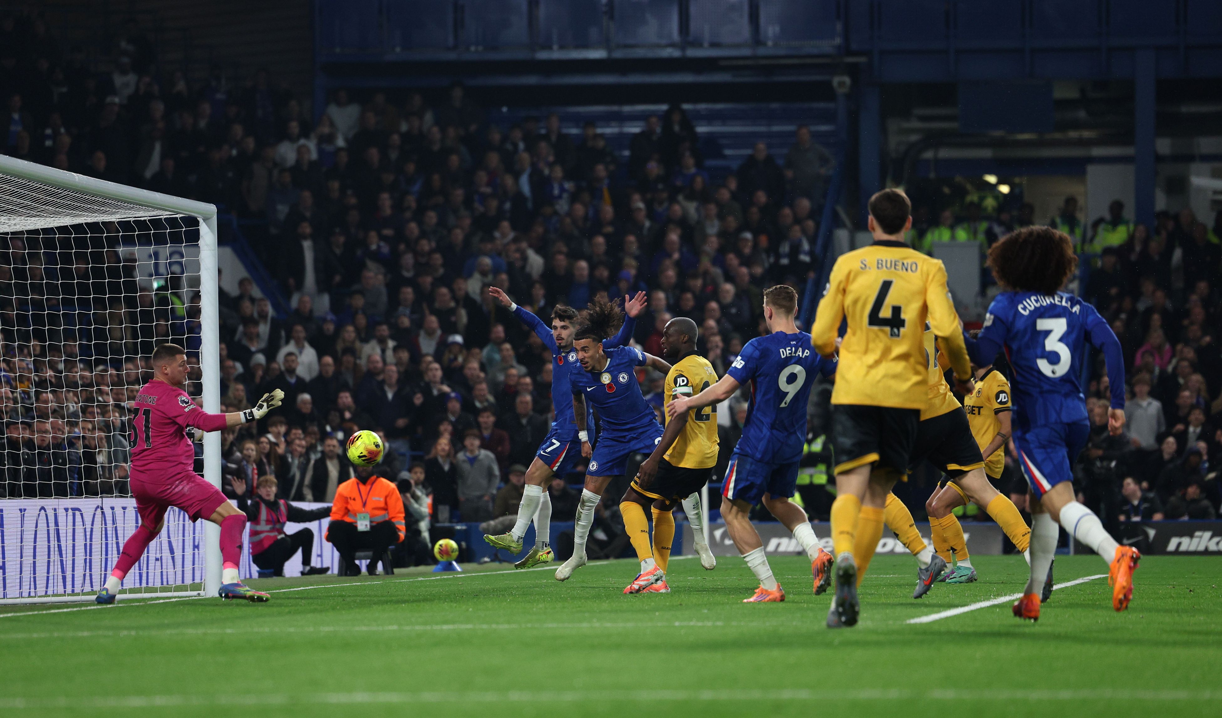 Malo Gusto scores for Chelsea.