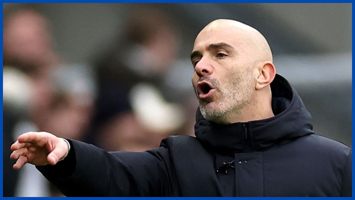 Enzo Maresca calls out instructions.