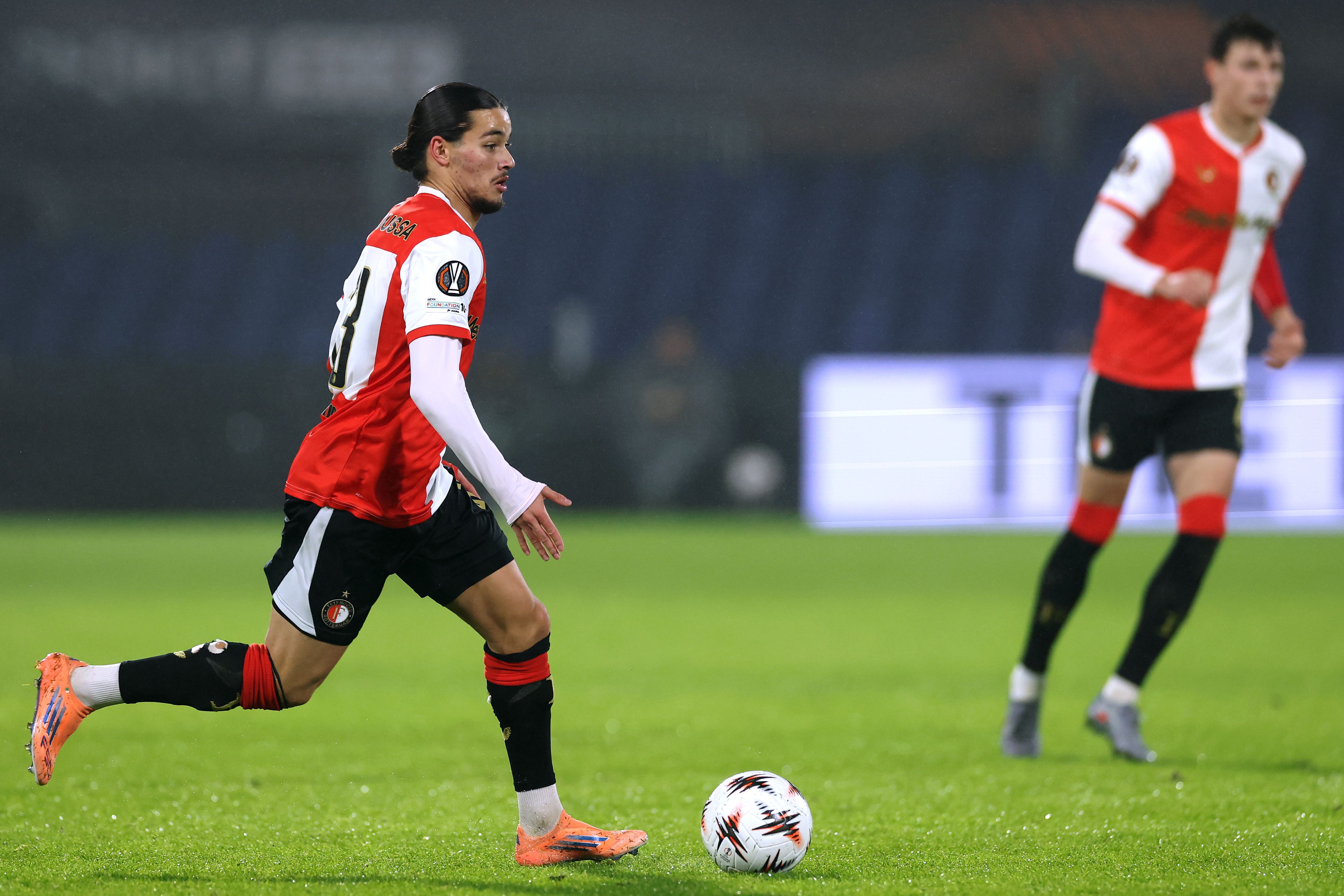 Anis Hadj Moussa in action for Feyenoord.