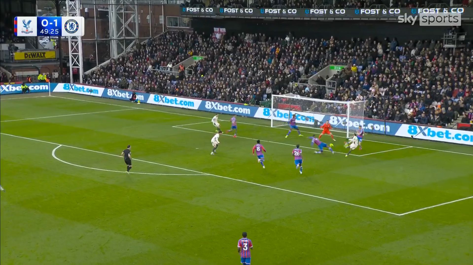 Joao Pedro slams in a left footed shot.