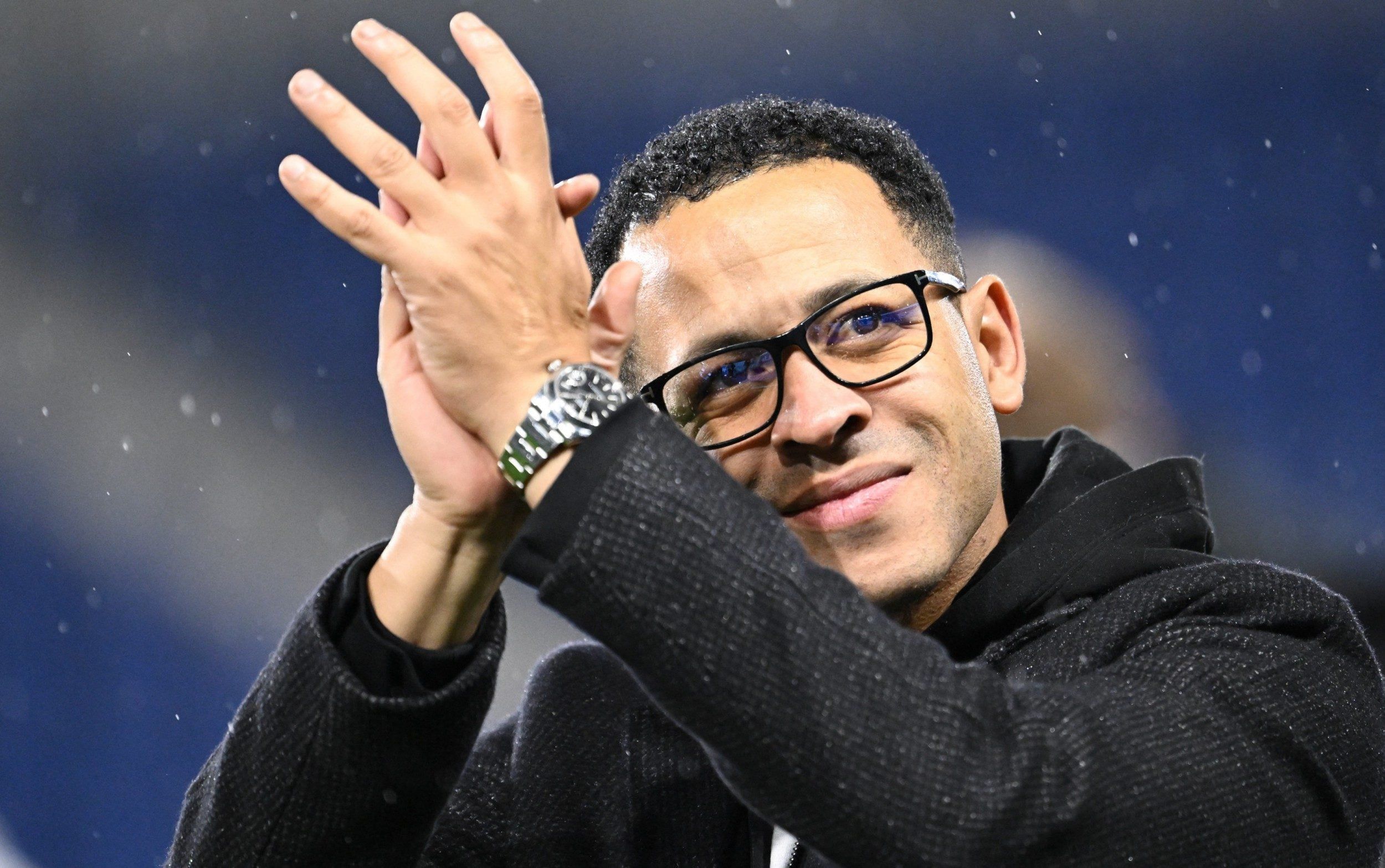 Liam Rosenior applauds the fans after a win. (Photo by Chris Lee/Chelsea FC)