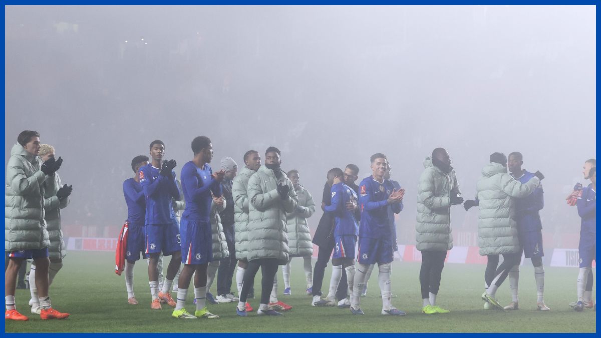 Chelsea group of players in the fog.
