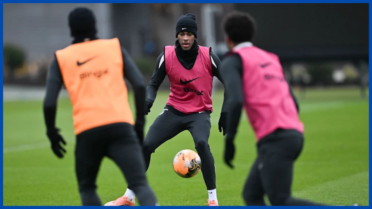 Josh Acheampong in training with fellow Chelsea players.