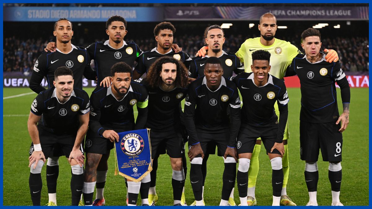 Chelsea's team to face Napoli.