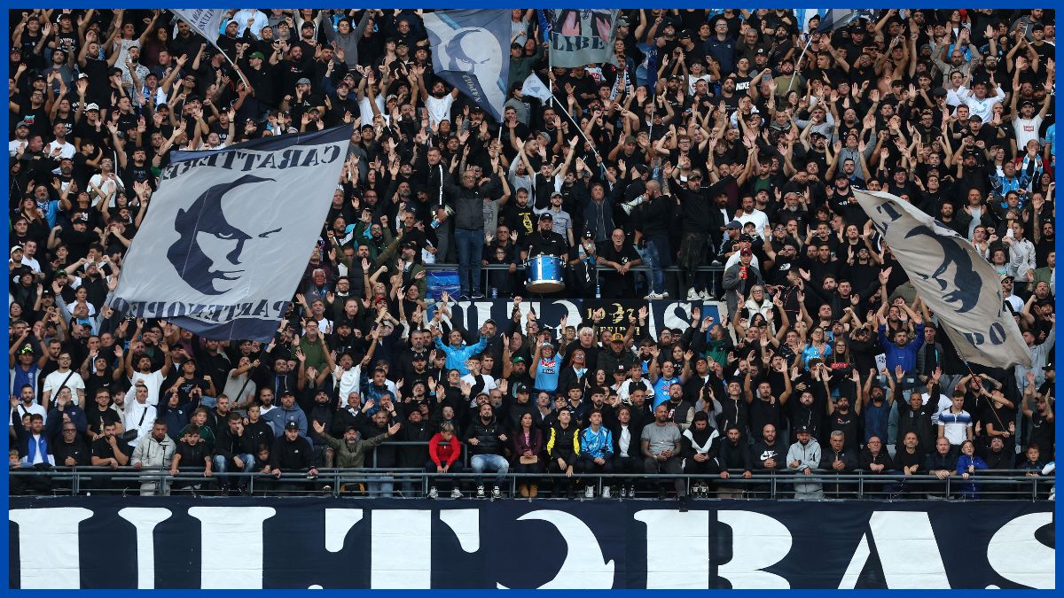 Napoli fans in the Diego Armando Maradona.