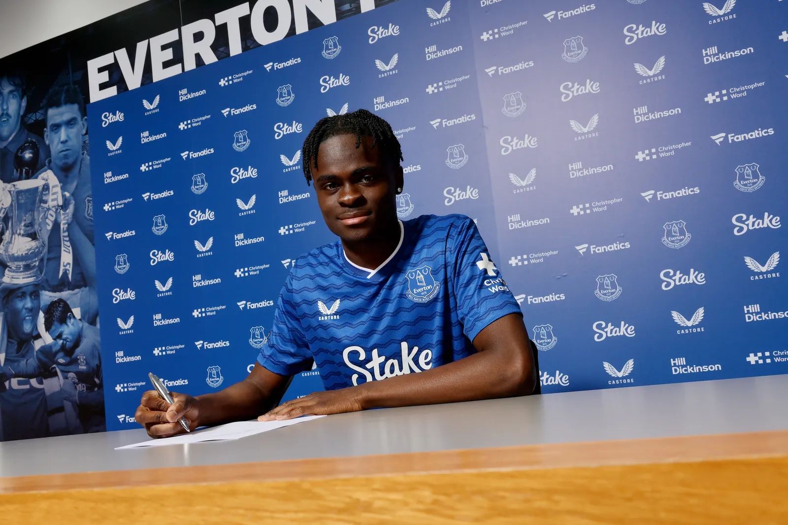Tyrique George signs for Everton.