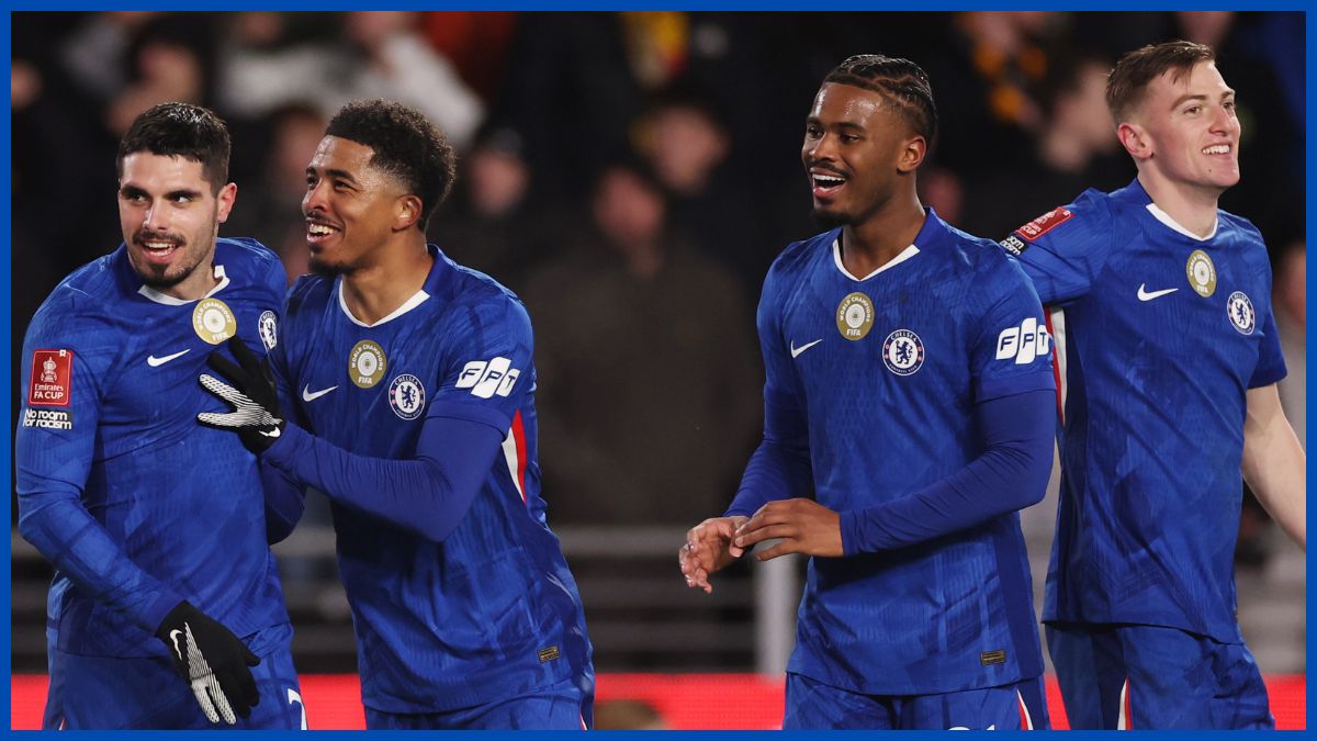 A group of Chelsea players against Hull.