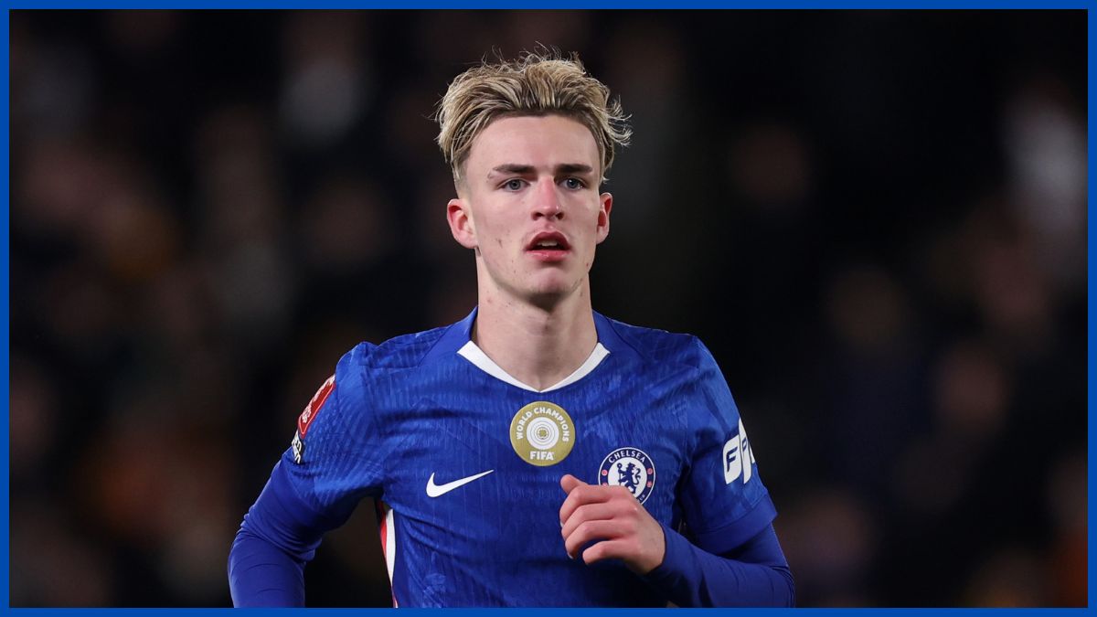 Jesse Derry makes his Chelsea debut.