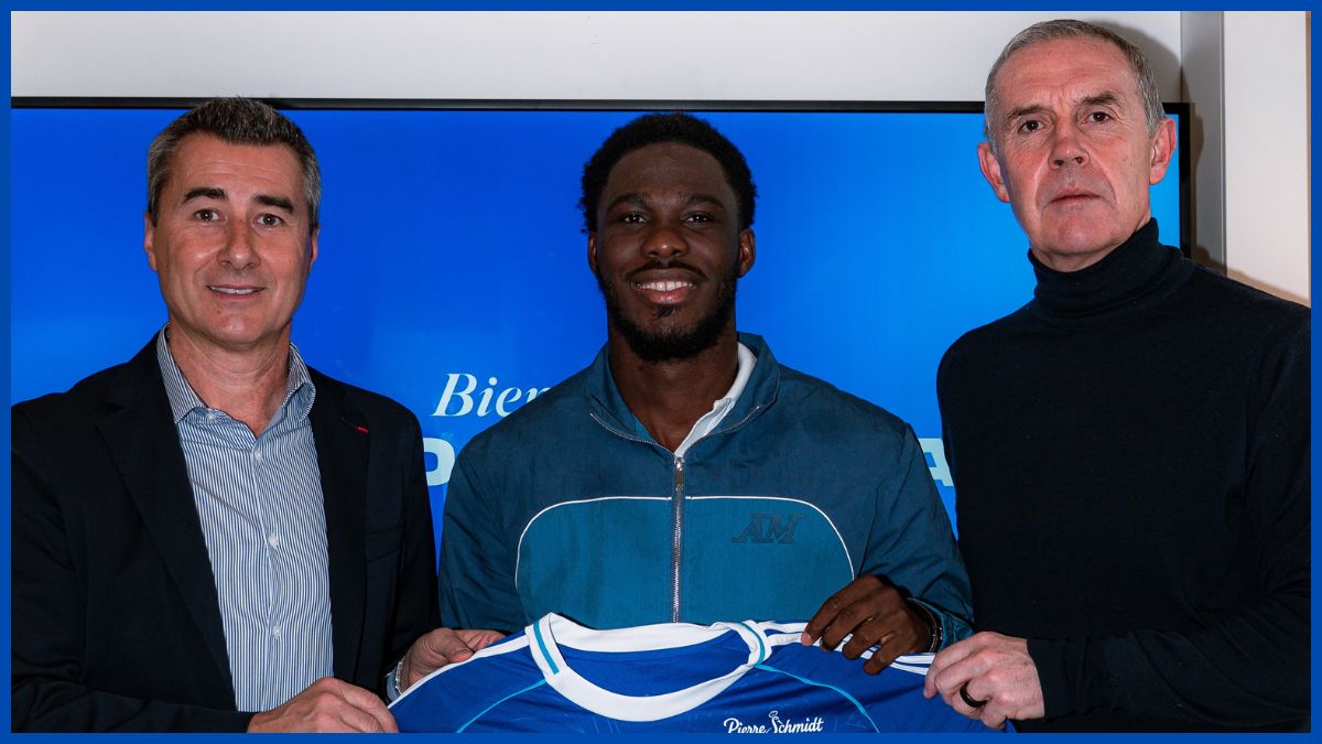 David Datro Fofana signs for Strasbourg.