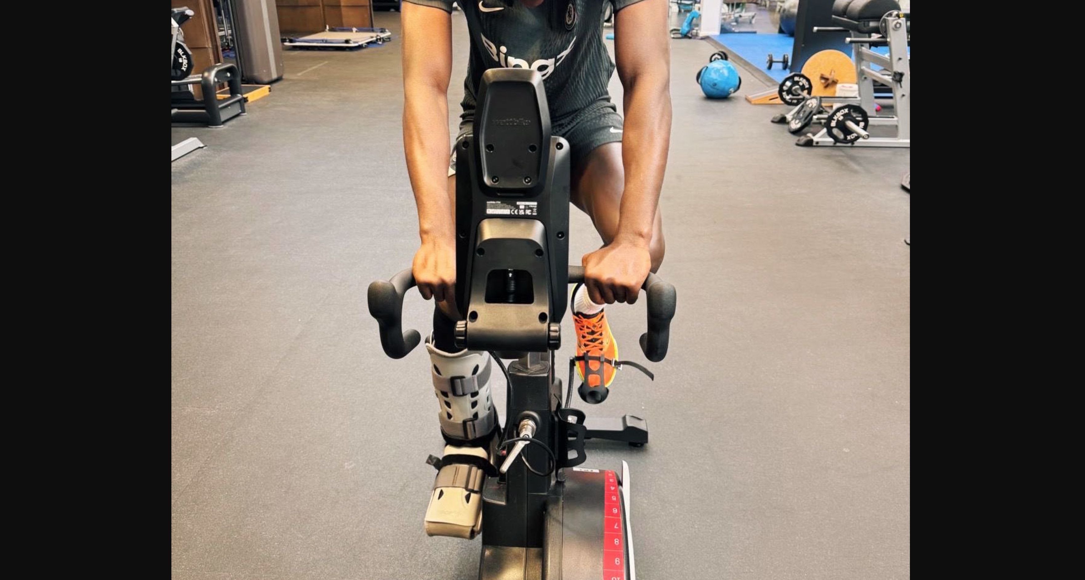 Social media update from Chelsea player gives major clue about injury return in huge boost to Blues Social media update from Chelsea player gives major clue about injury return in huge boost to Blues