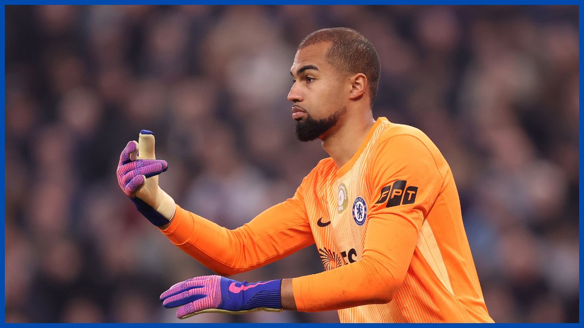 Robert Sanchez defends Chelsea's goal.