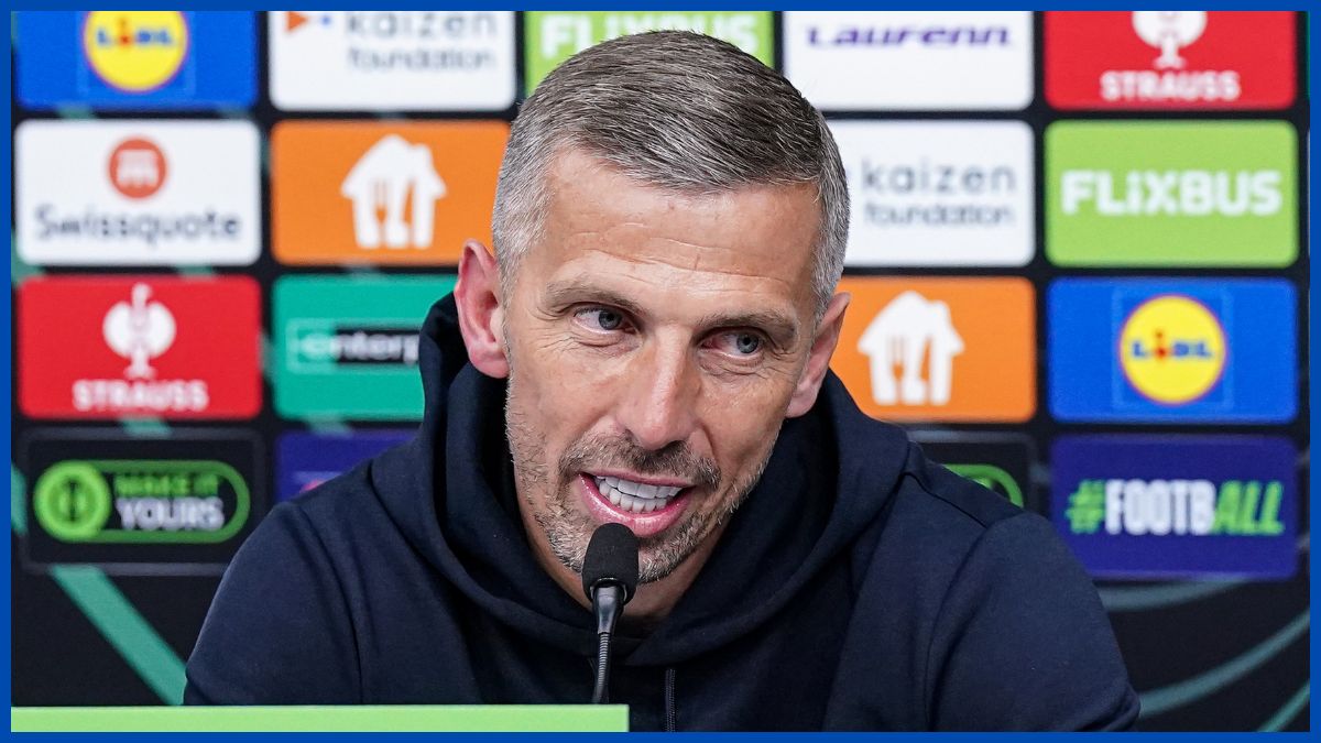 Gary O'Neil in a press conference.