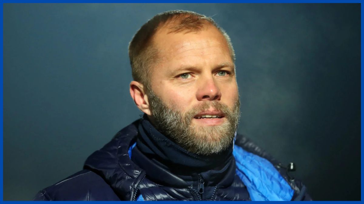 Eidur Gudjohnsen as a pundit.
